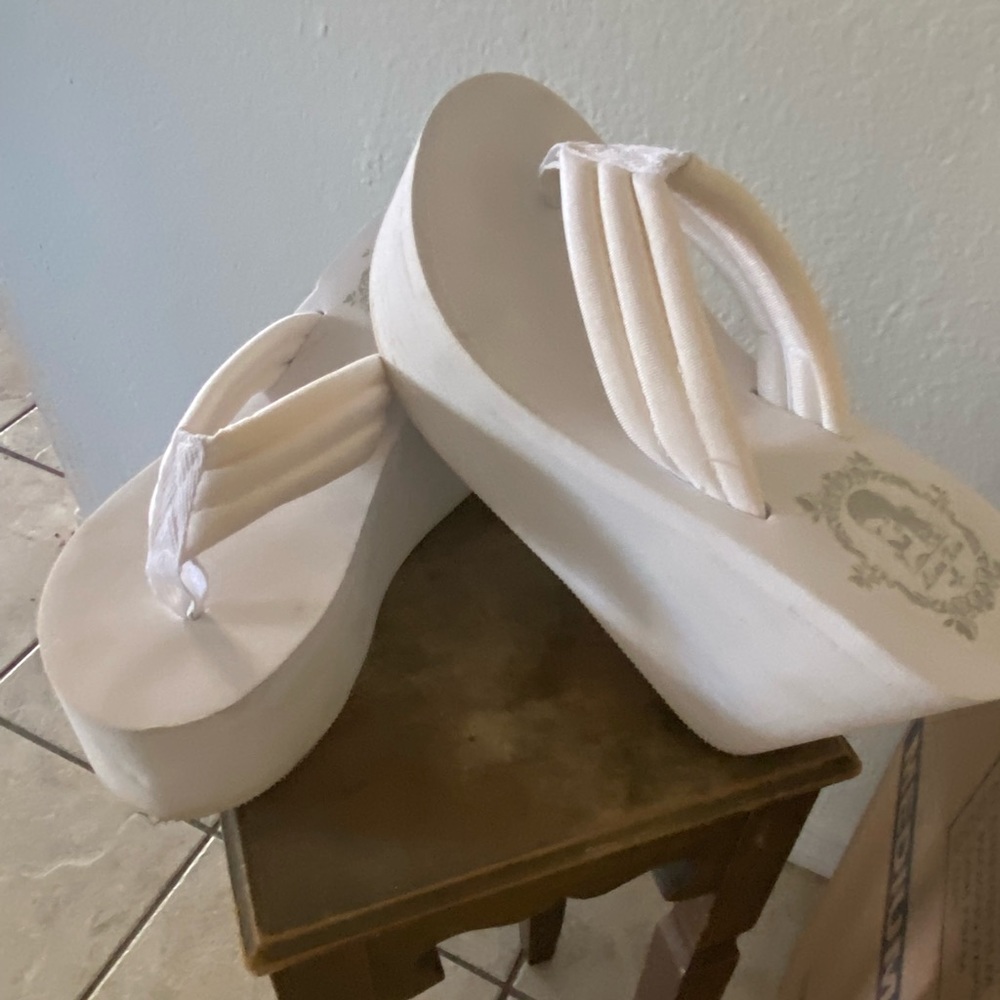 Wedge Sandler